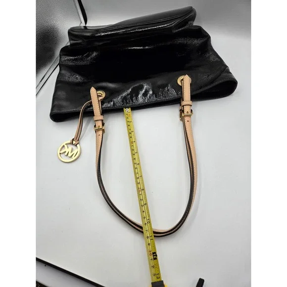 Michael Kors Black Patent Leather Shoulder Tote Bag MK Charm Gold Hardware - Picture 9 of 12
